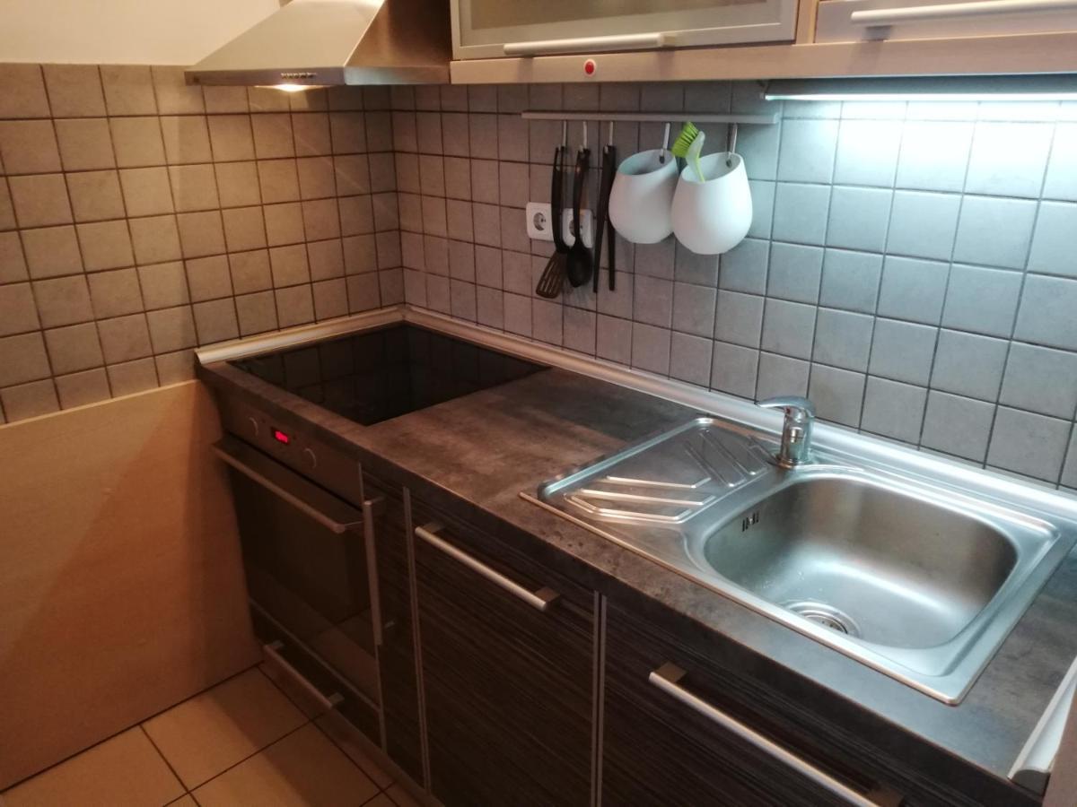 Apartman Breza Kruševac Buitenkant foto