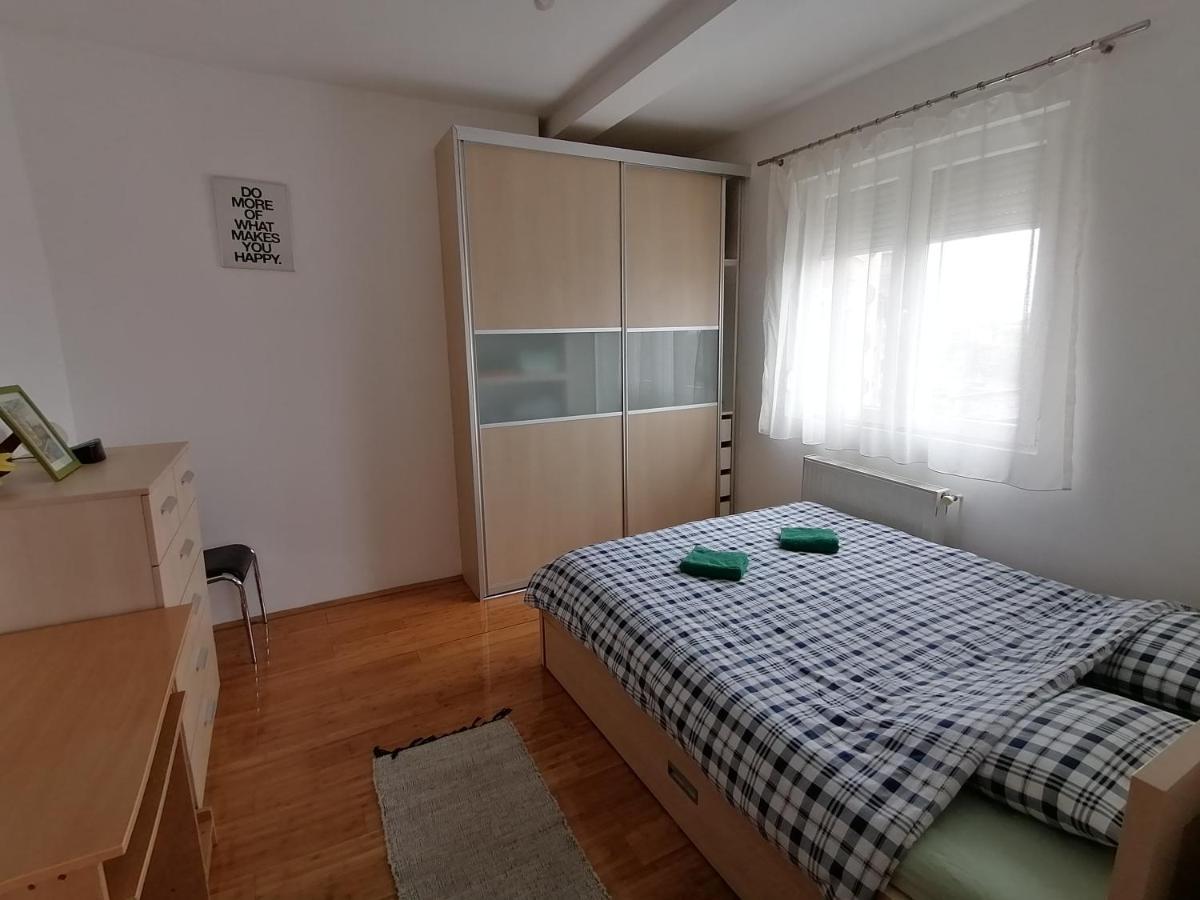 Apartman Breza Kruševac Buitenkant foto