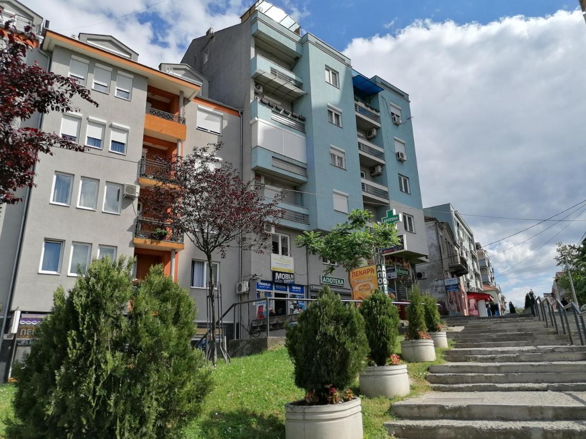 Apartman Breza Kruševac Buitenkant foto