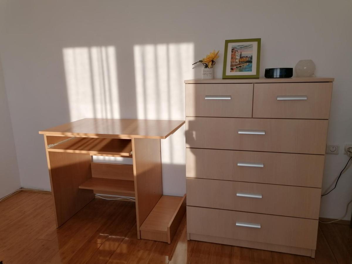 Apartman Breza Kruševac Buitenkant foto